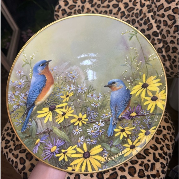 The Lenox Four Seasons Collector’s Plate Birds - Picture 2 of 9